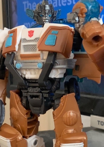 Wheeljack in Transformers: rebirth 