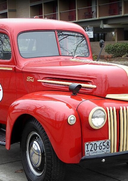 1946 Ford V8 Tow Truck