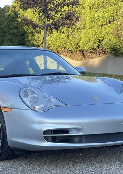 2002 Porsche 911 Carrera