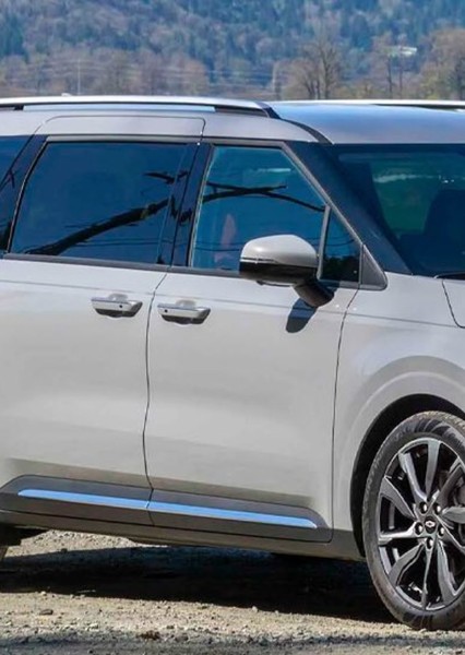 2016 Chevrolet Astro RS (Chevy Minivan) photo