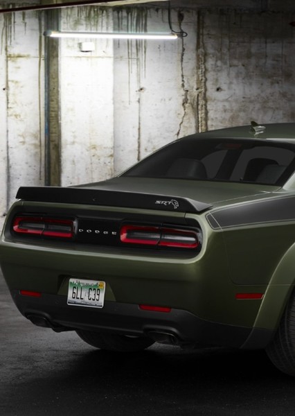 2022 Dodge Challenger SRT Hellcat photo