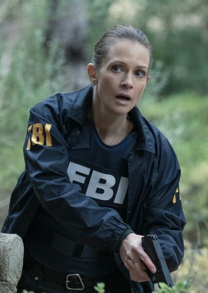 A. J. Cook photo