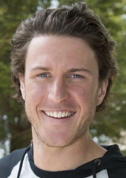 Aaron Jakubenko photo