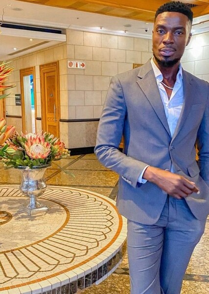 Aaron Moloisi photo