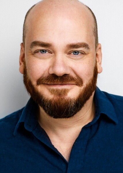 Aaron Phillips photo