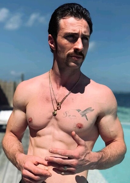 Aaron Taylor-Johnson photo
