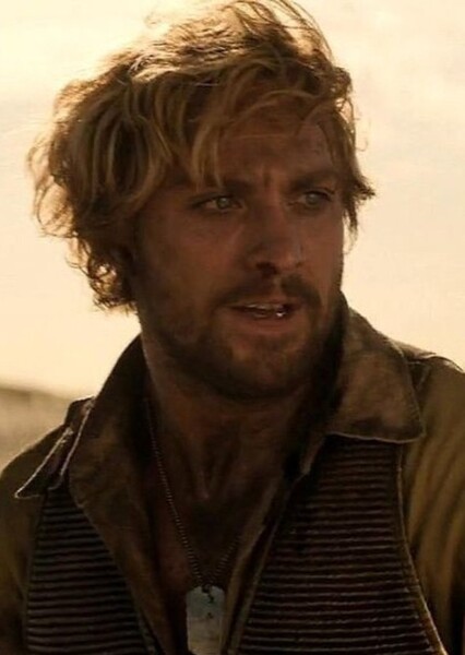 Aaron Taylor-Johnson photo