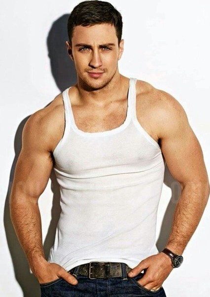 Aaron Taylor-Johnson photo