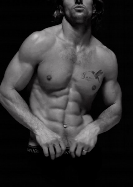 Aaron Taylor-Johnson photo