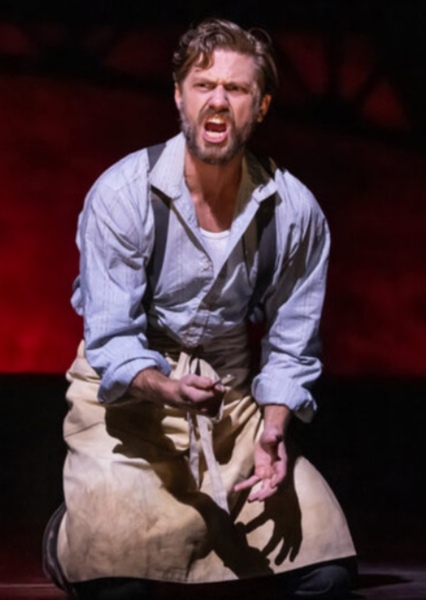 Aaron Tveit photo