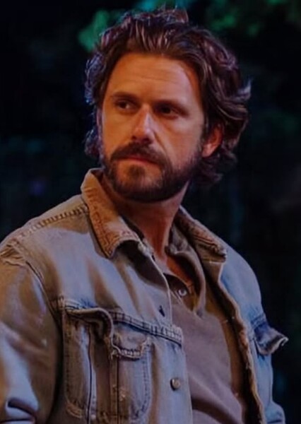 Aaron Tveit photo