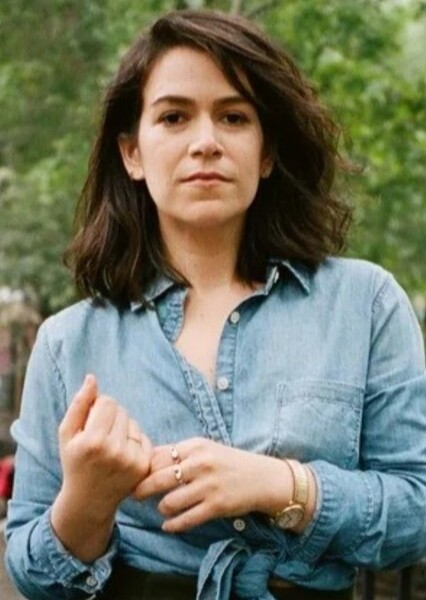Abbi Jacobson photo