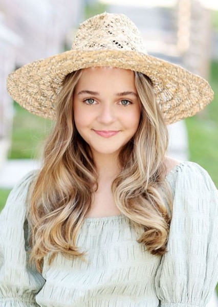 Abby James Witherspoon photo