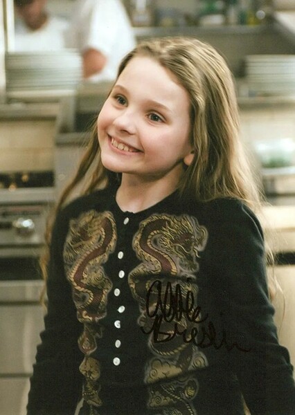Abigail Breslin photo