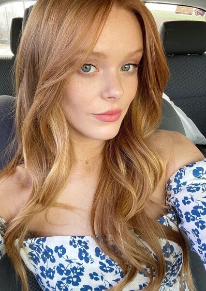Abigail Cowen photo