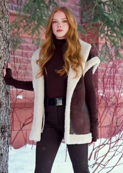 Abigail Cowen photo