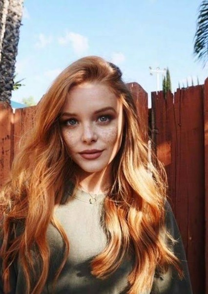 Abigail Cowen photo