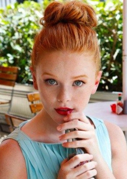Abigail Cowen photo