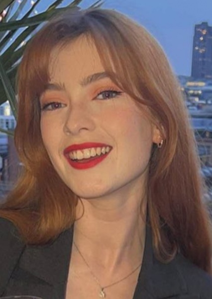 Abigail O'Regan photo
