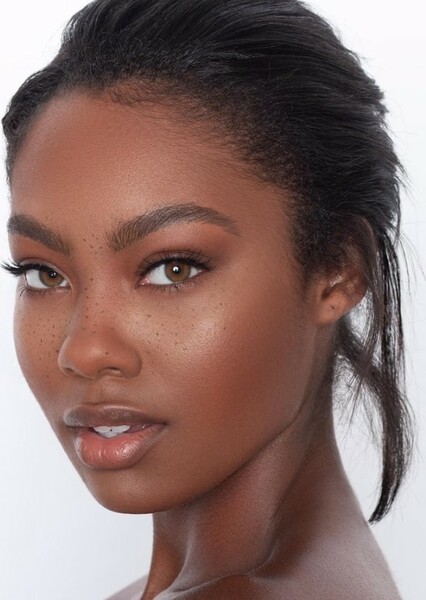 Acacia McBride photo