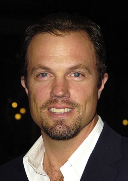 Adam Baldwin photo