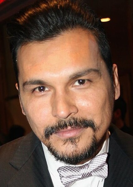 Adam Beach photo
