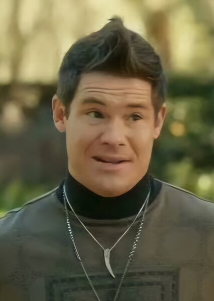 Adam Devine photo