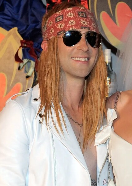 Adam Levine photo
