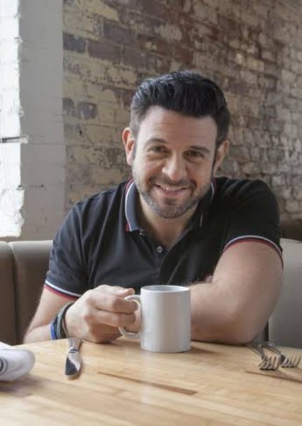 Adam Richman photo