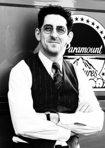Adam Shapiro photo