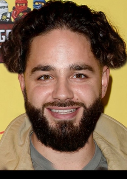 Adam Thomas photo