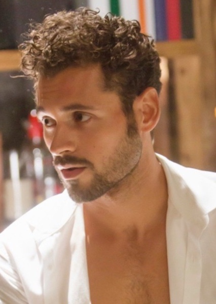 ADAN CANTO photo