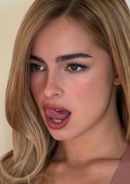 Addison Rae photo