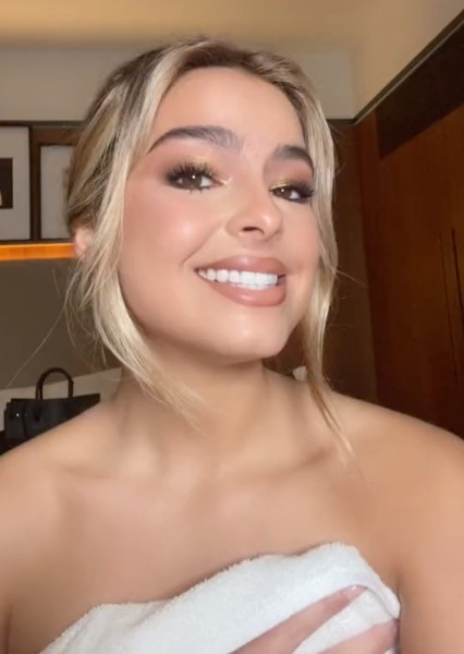 Addison Rae photo