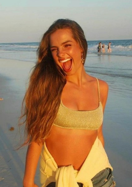 Addison Rae photo