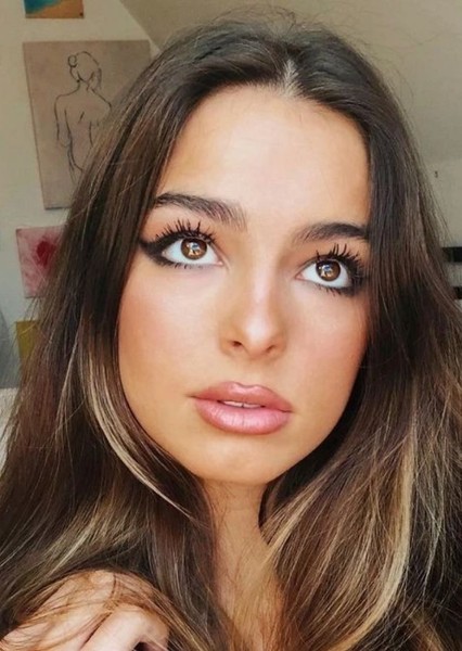 Addison Rae photo