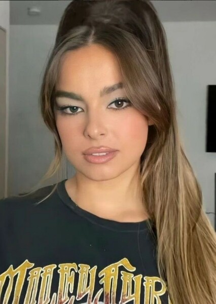 Addison Rae photo