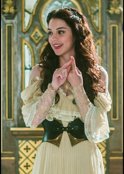 Adelaide Kane photo