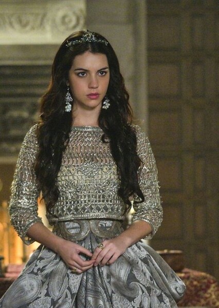 Adelaide Kane photo