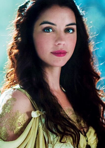 Adelaide Kane photo