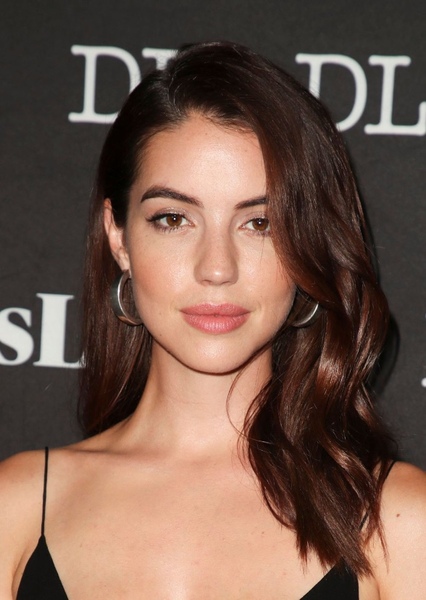 Adelaide Kane photo