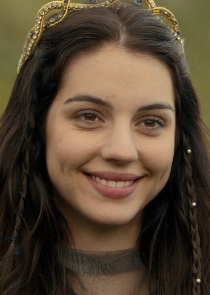 Adelaide Kane photo