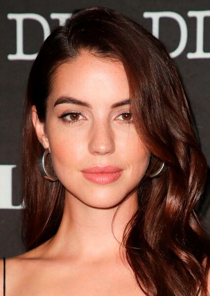 Adelaide Kane photo