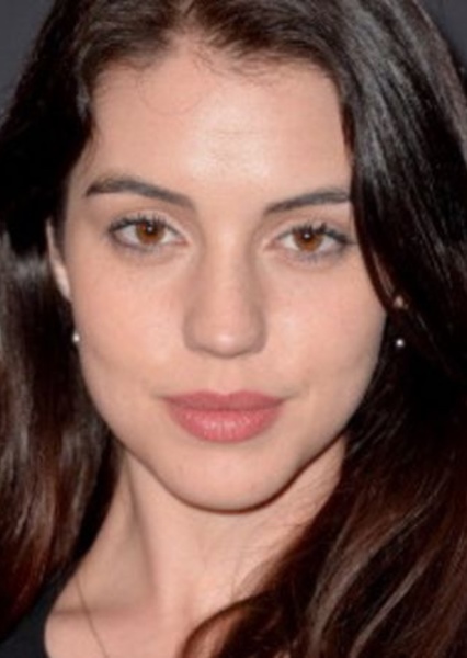 Adelaide Kane photo