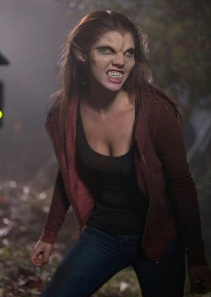 Adelaide Kane photo