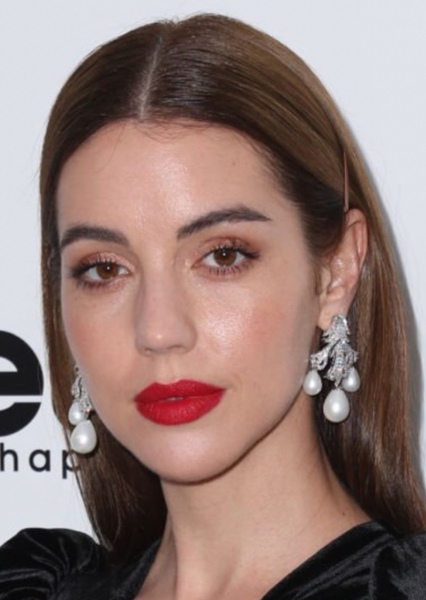 Adelaide Kane photo