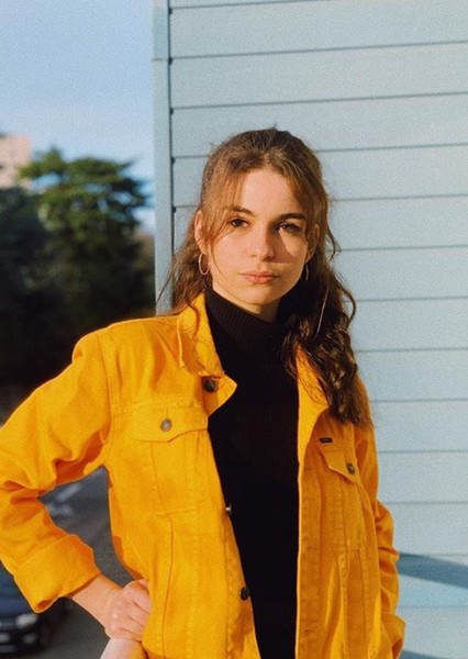 Adèle Castillon photo