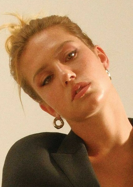 Adèle Exarchopoulos photo