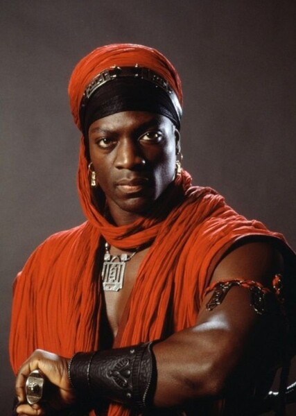Adewale Akinnuoye-Agbaje photo
