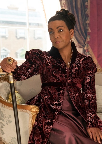 Adjoa Andoh photo